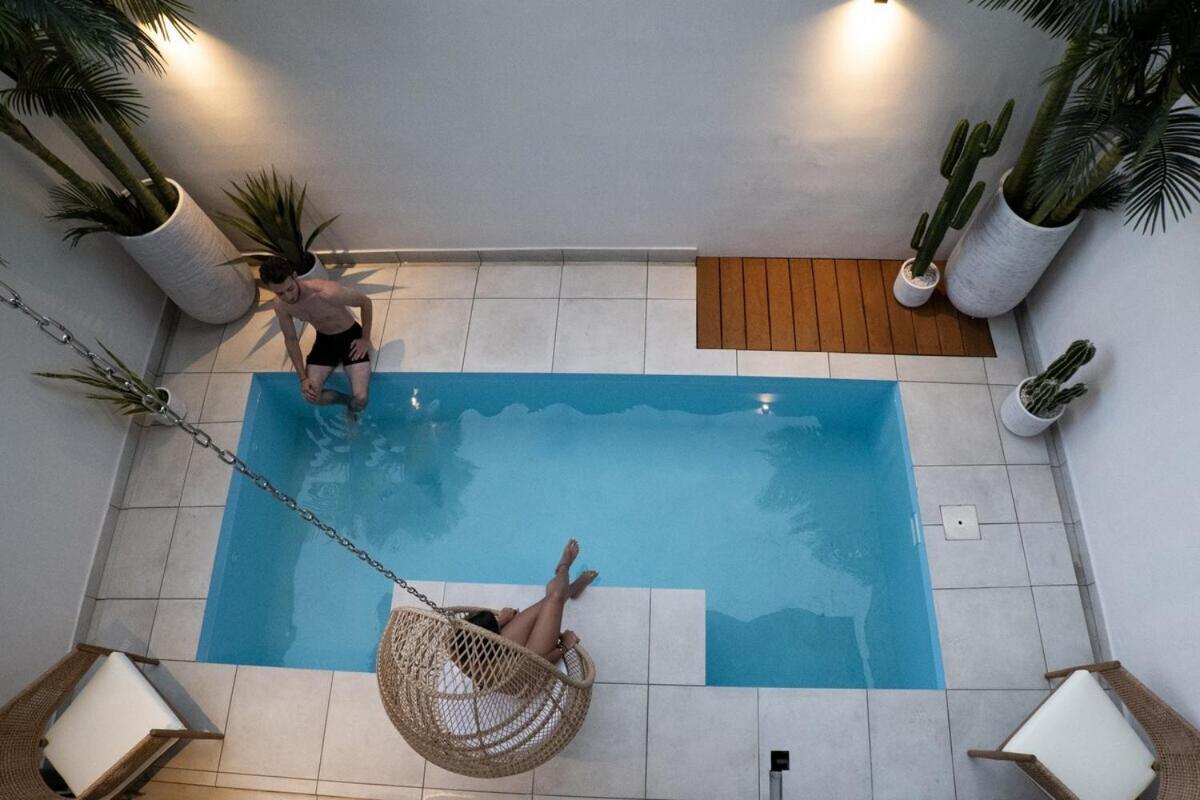 Maison Le Patio Сен-Дени Экстерьер фото